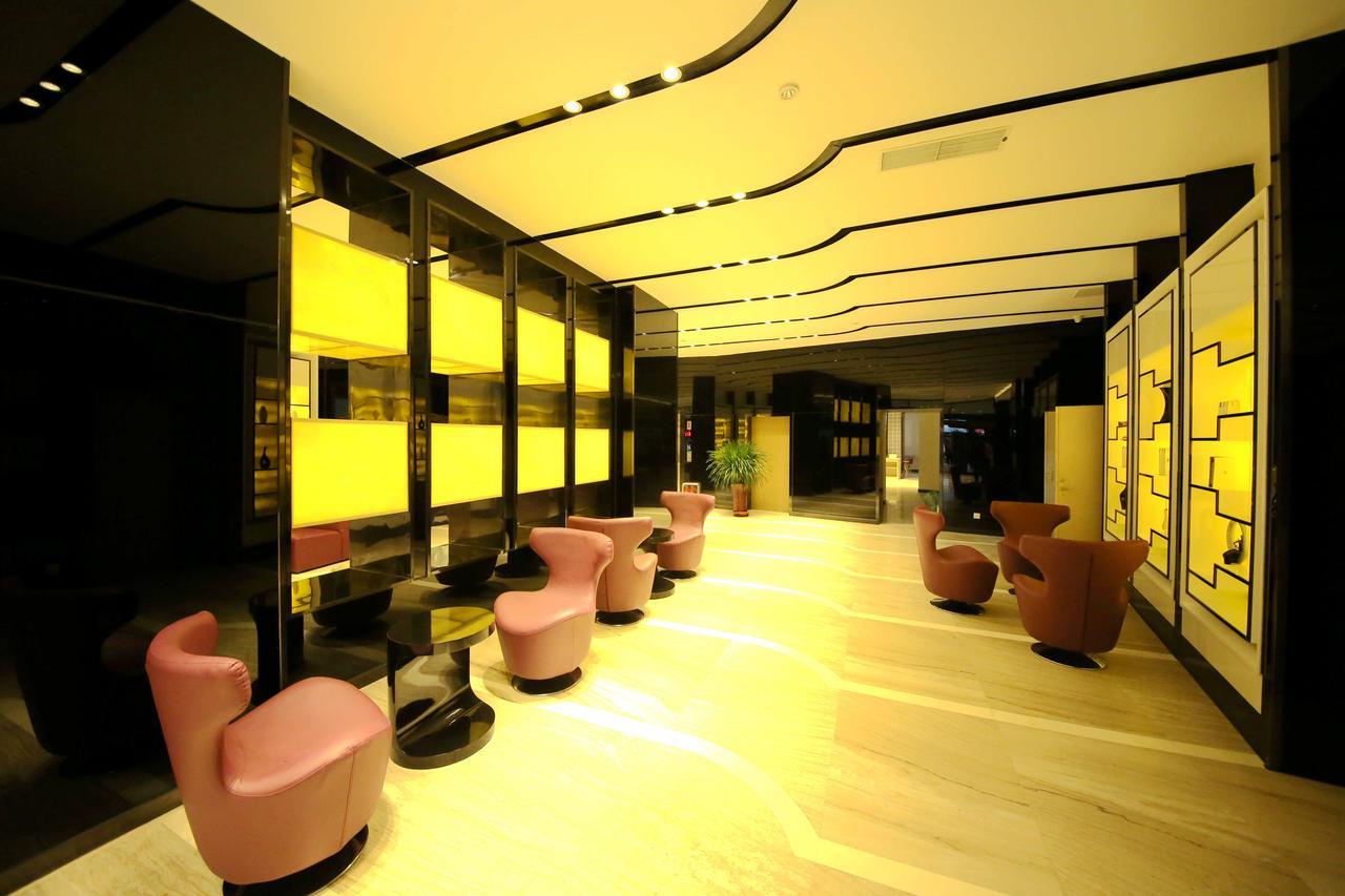 Lavande Hotel Qingdao North Station Shop Exteriér fotografie